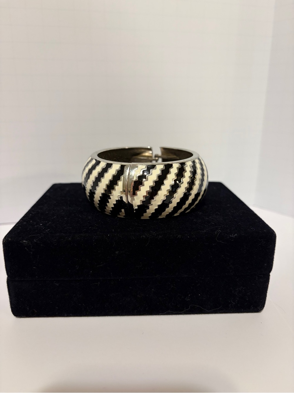Black and White Striped Enamel Clamper Bracelet Silvertone Wide Oversized